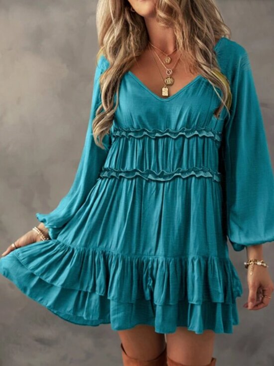 Emery Rose Dresses & Skirts - Layered Dress